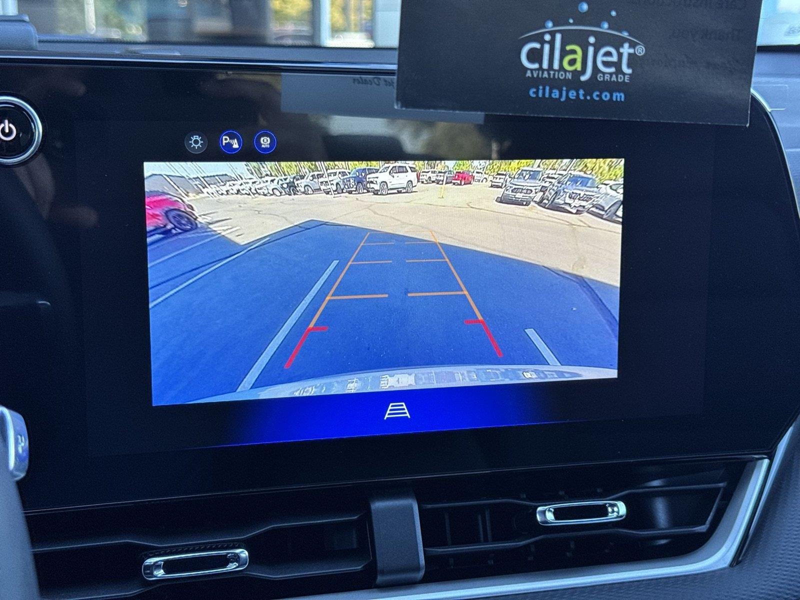 2027 Chevrolet Equinox LT - Photo 15