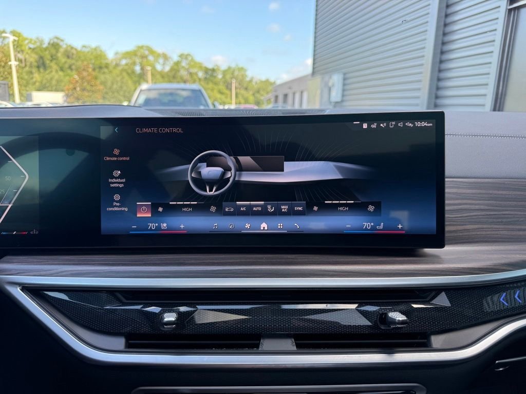 Used 2024 Skyscraper Grey Metallic BMW sDrive40i image 19