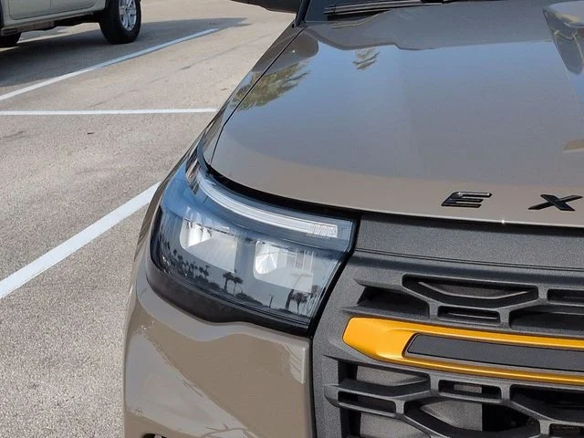 New 2026 Gray Ford Tremor image 10