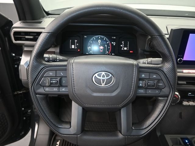Used 2025 Underground Toyota SR5 image 5