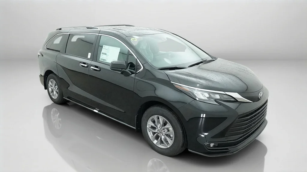 New 2026 Midnight Black Metallic Toyota XLE image 5