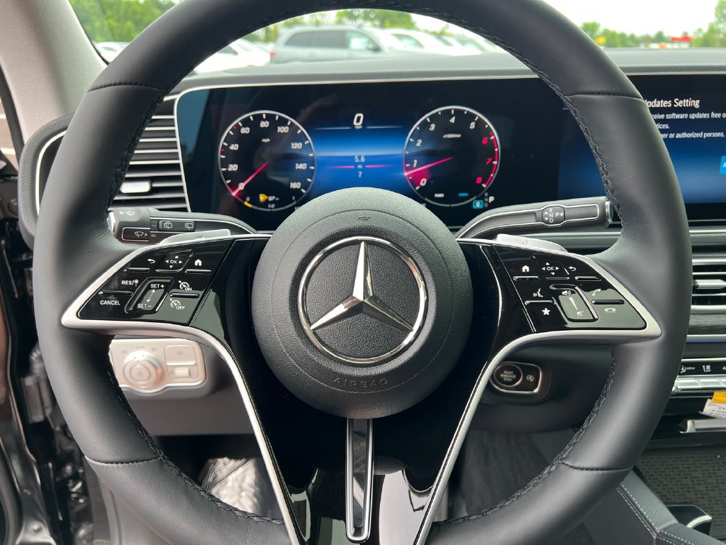 New 2026 Obsidian Black Metallic Mercedes-Benz GLE 450 image 18