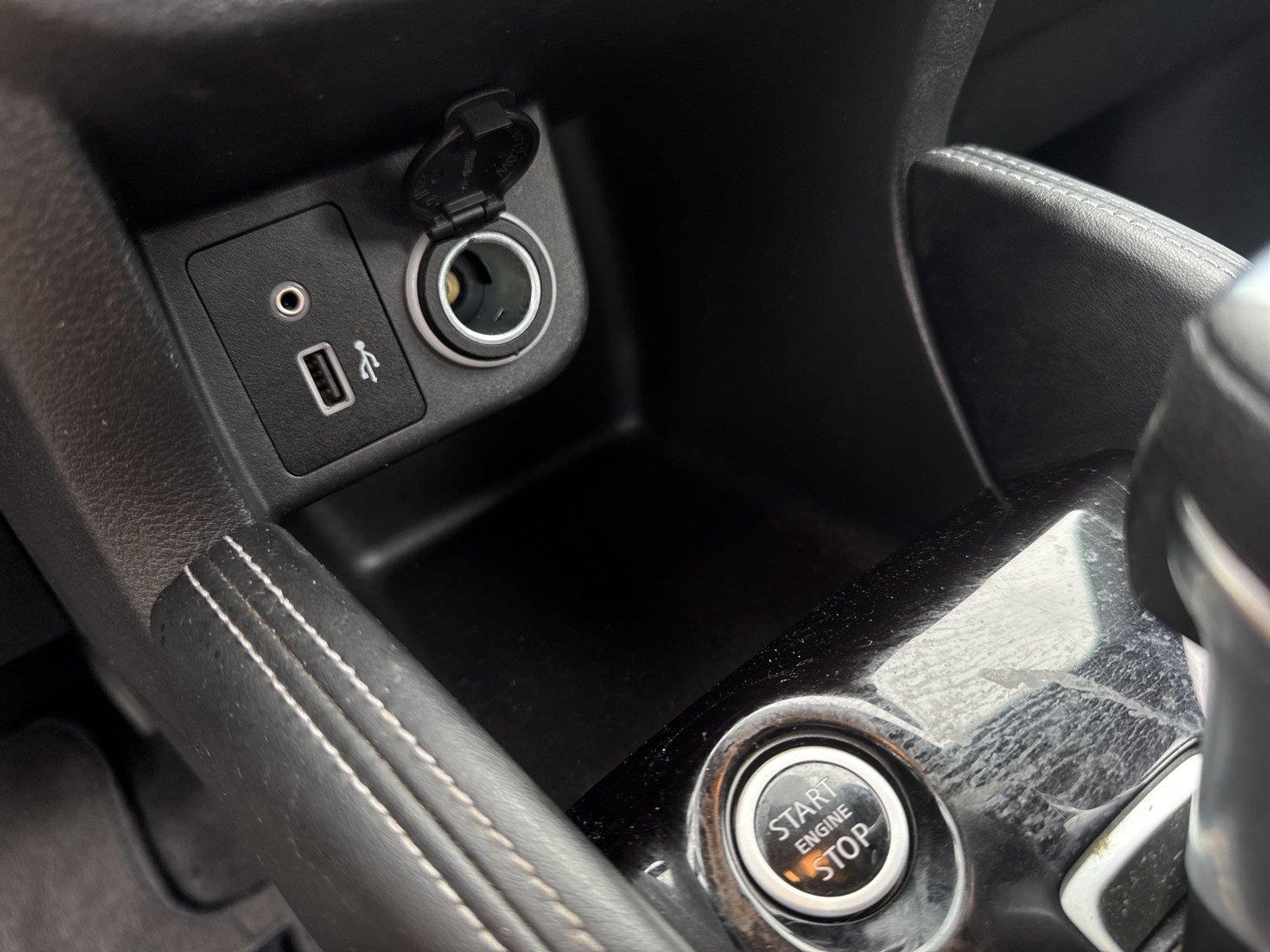 Used 2020 Deep Blue Pearl/Fresh Powder Nissan SV image 21