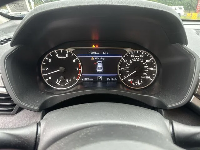 Used 2023 Red Nissan 2.5 SV image 12