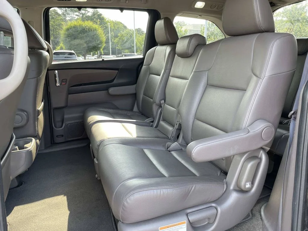 Used 2014 White Honda EX-L image 12