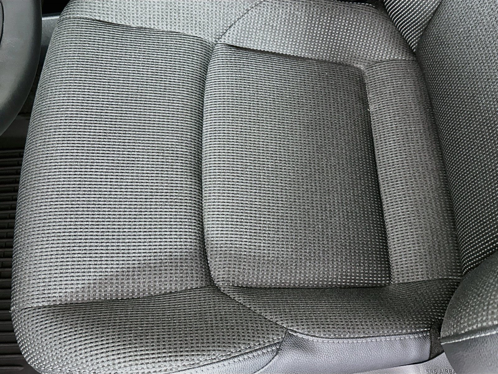 Used 2025 Heavy Metal Toyota XLE image 19