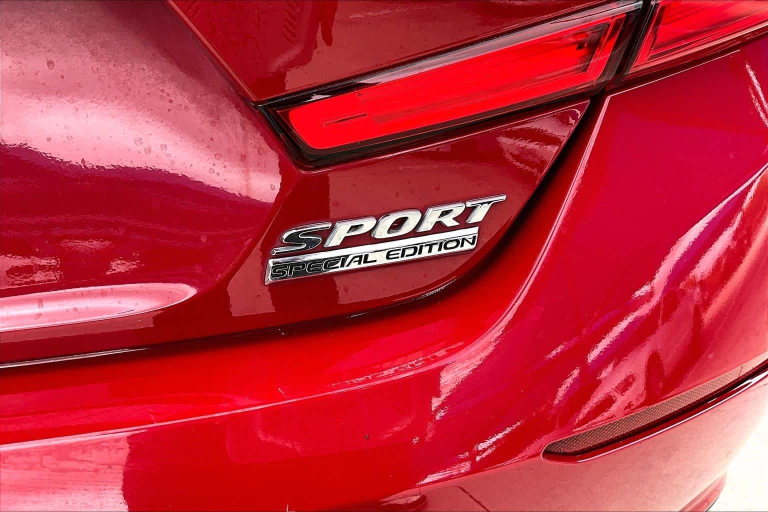 Used 2021 San Marino Red Honda Sport SE image 10