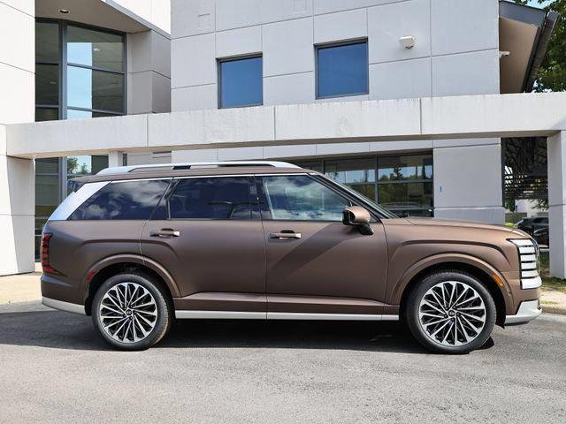 New 2026 Earthy Brass Matte Hyundai Calligraphy image 3