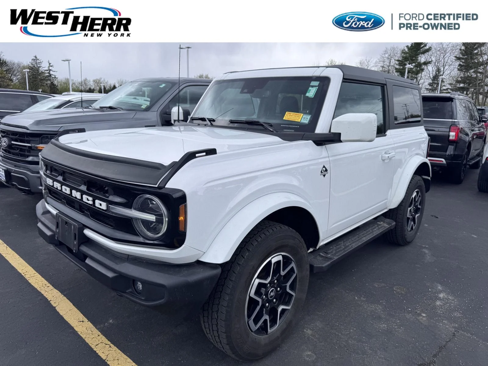 2023 Ford Bronco Outer Banks 4x4's photo