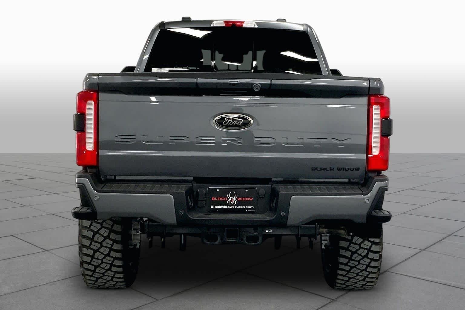 New 2026 Carbonized Gray Metallic Ford F-250® Lariat® image 4