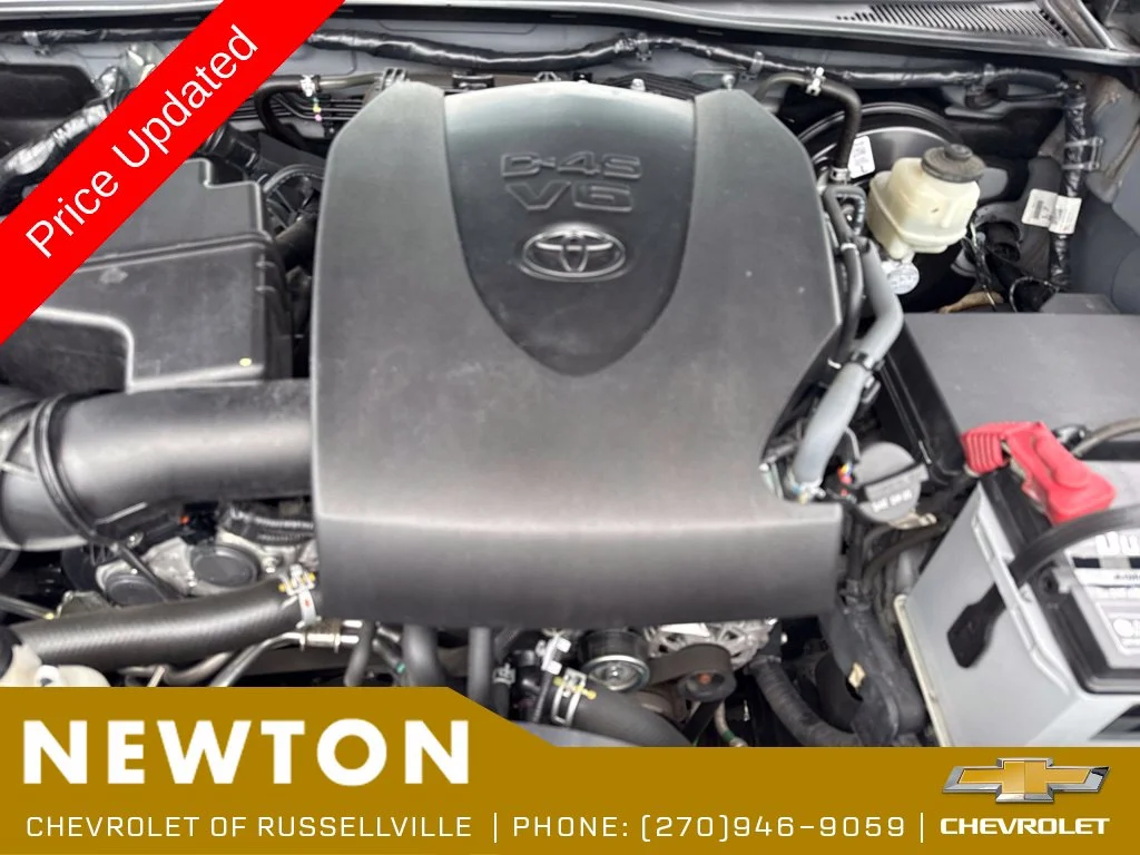Used 2021  Toyota TRD Sport image 29