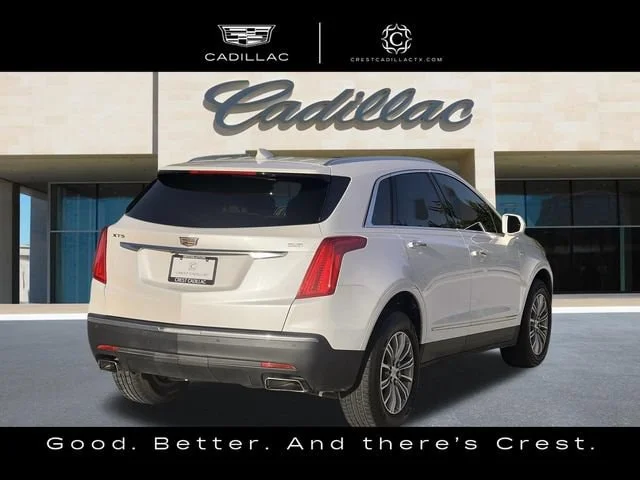 Used 2019 Crystal White Tricoat CADILLAC Luxury FWD image 2