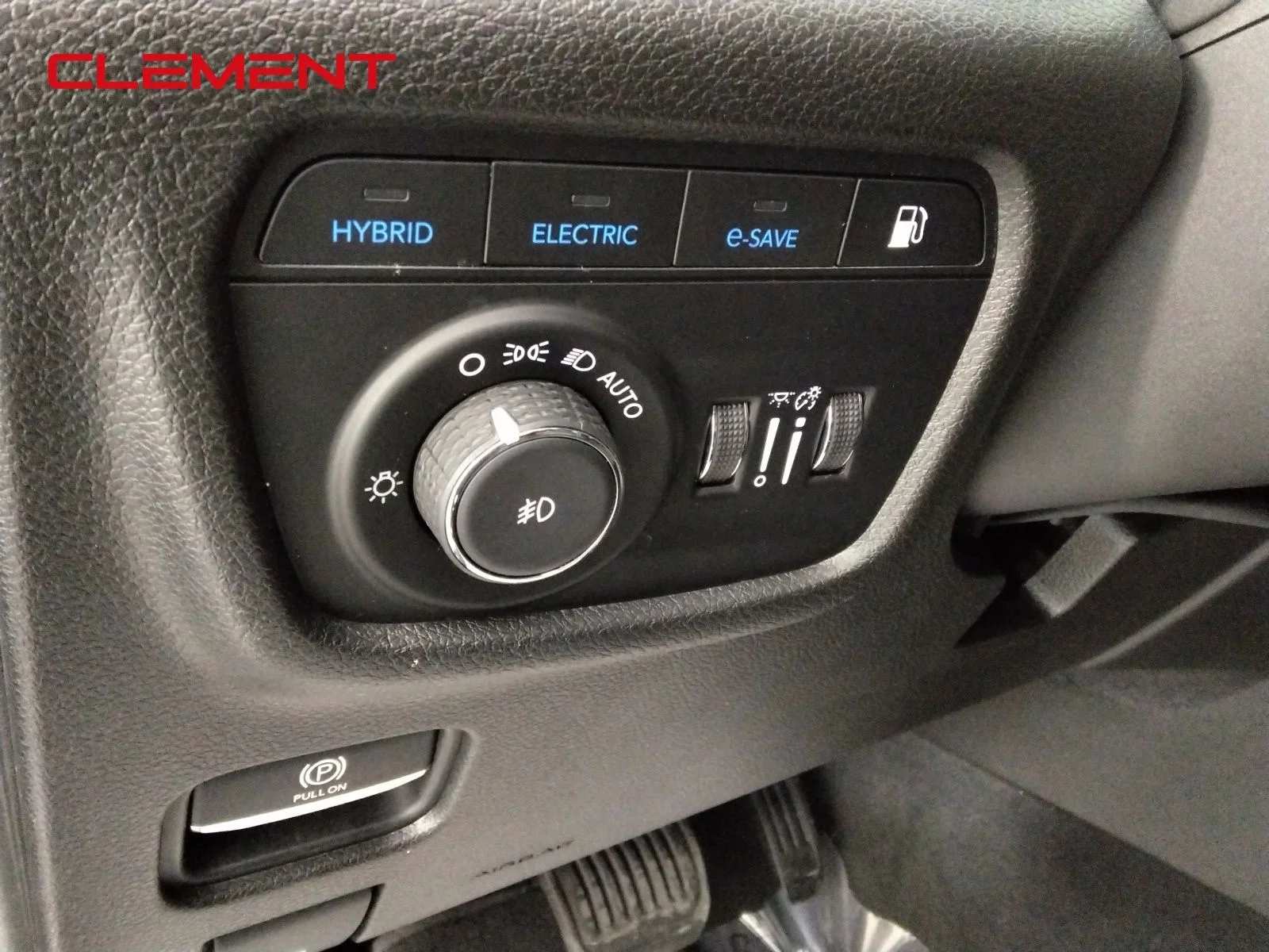 Used 2022 Black Jeep 4xe image 11