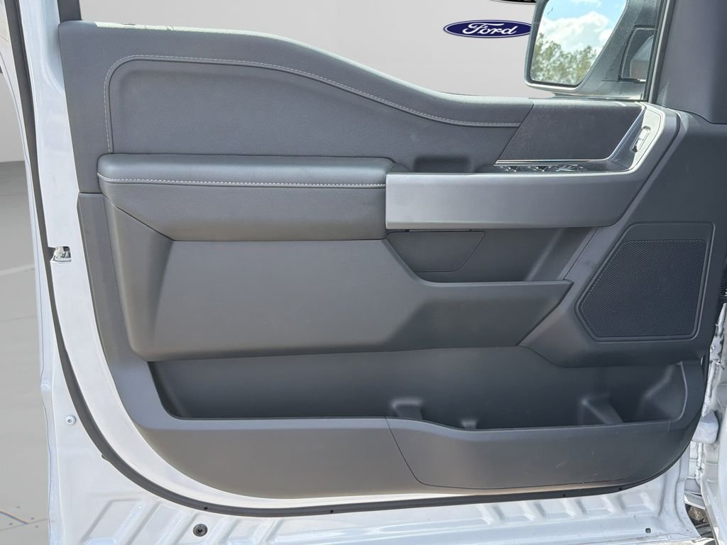 New 2025 White Ford XLT image 20