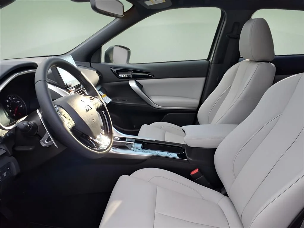 2026 Mitsubishi Eclipse Cross SEL - Photo 5