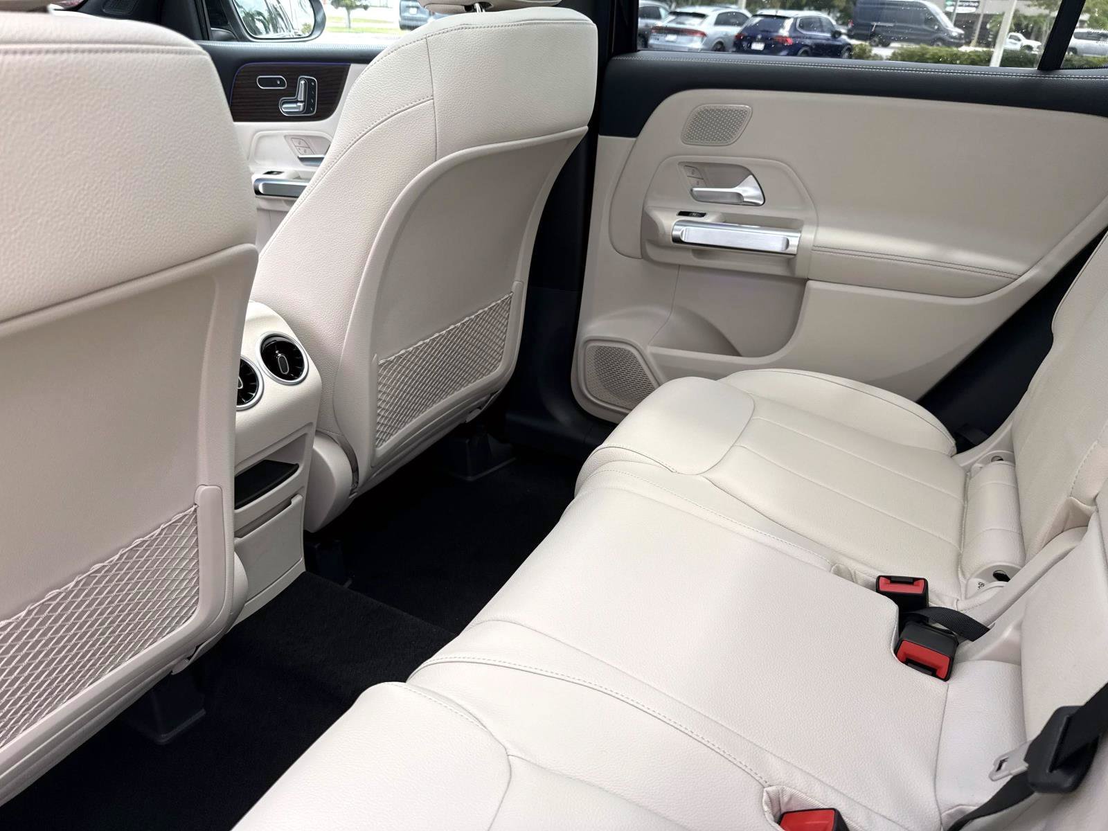New 2026 Black Mercedes-Benz 250 SUV image 15