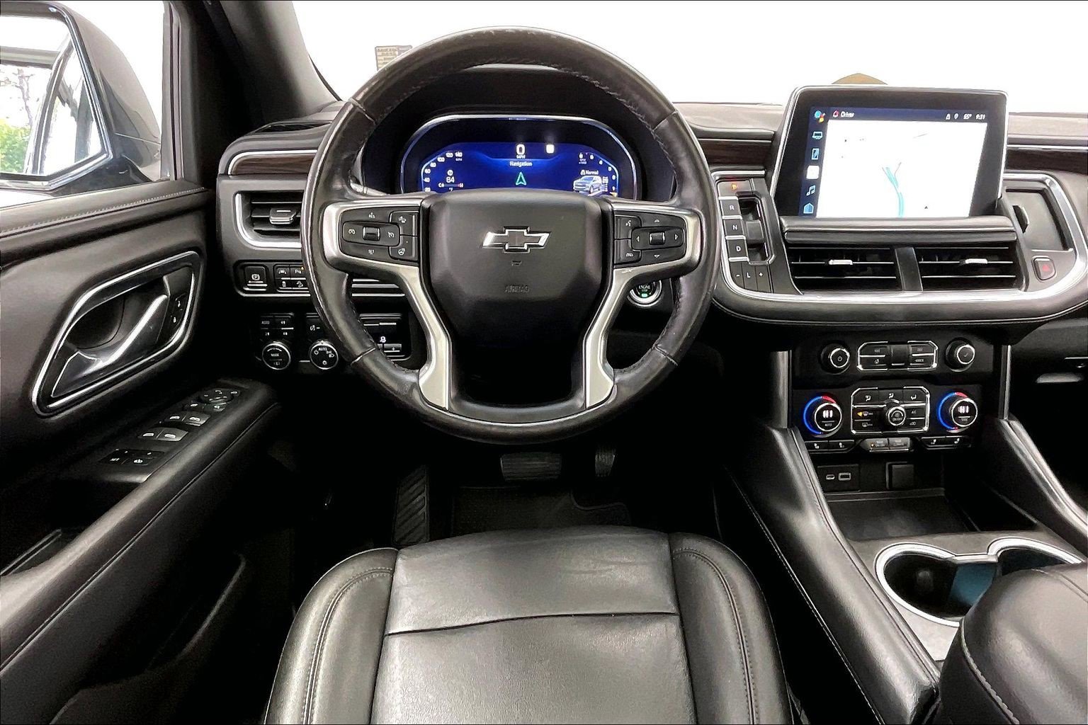 2022 Chevrolet Tahoe Z71 photo 2