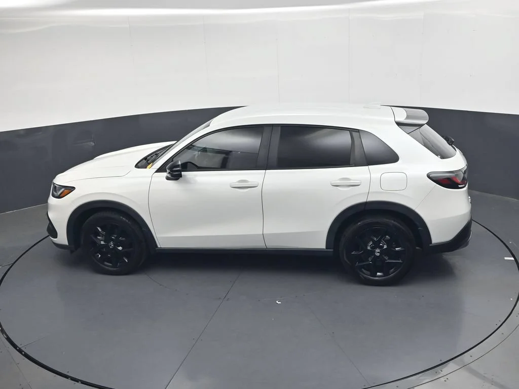 Certified Used 2024 Platinum White Pearl Honda Sport image 67