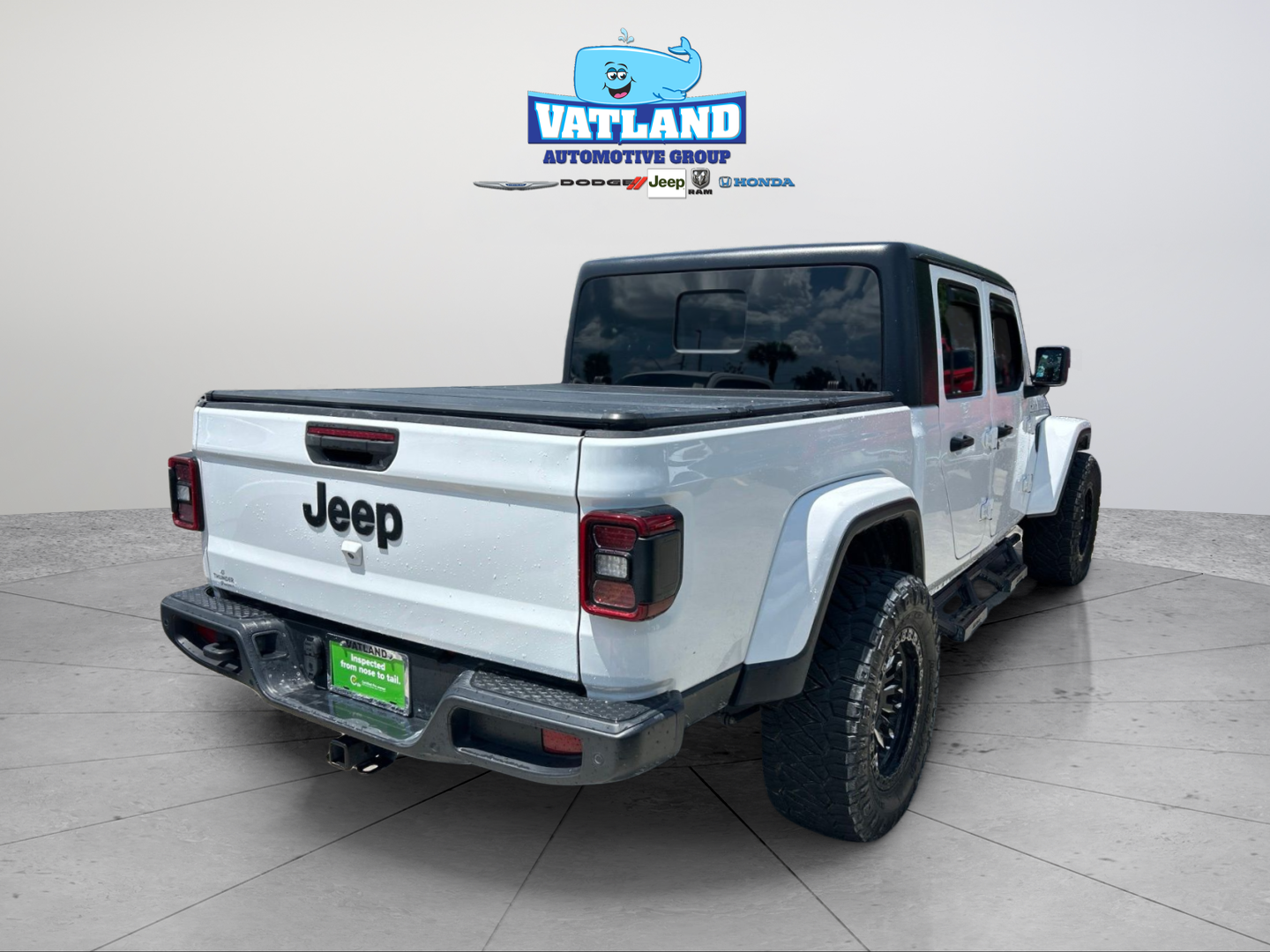 Used 2024 White Jeep Sport S image 5