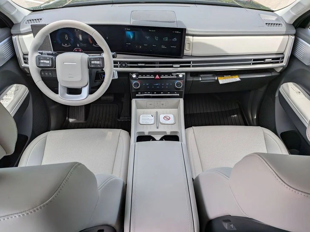 New 2026 Black Hyundai SEL image 25