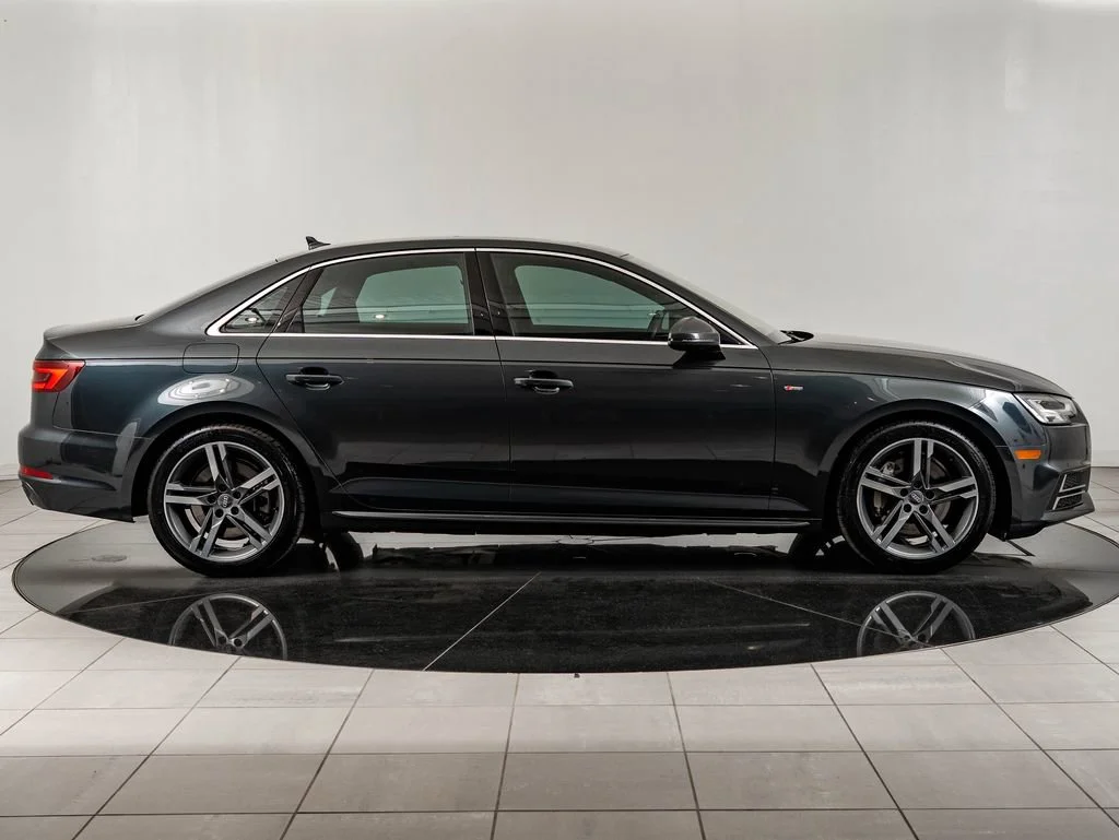 Used 2018 Manhattan Gray Metallic Audi 2.0T Premium Plus image 11