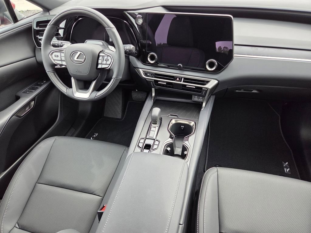 New 2026 Matador Red Mica Lexus PREMIUM image 33