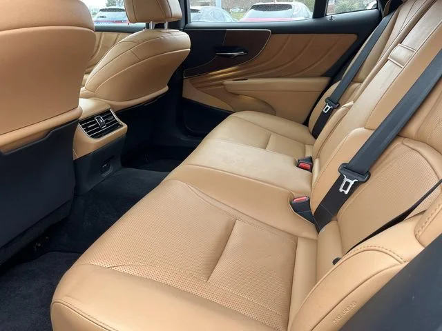 2023 Lexus LS Base - Photo 21