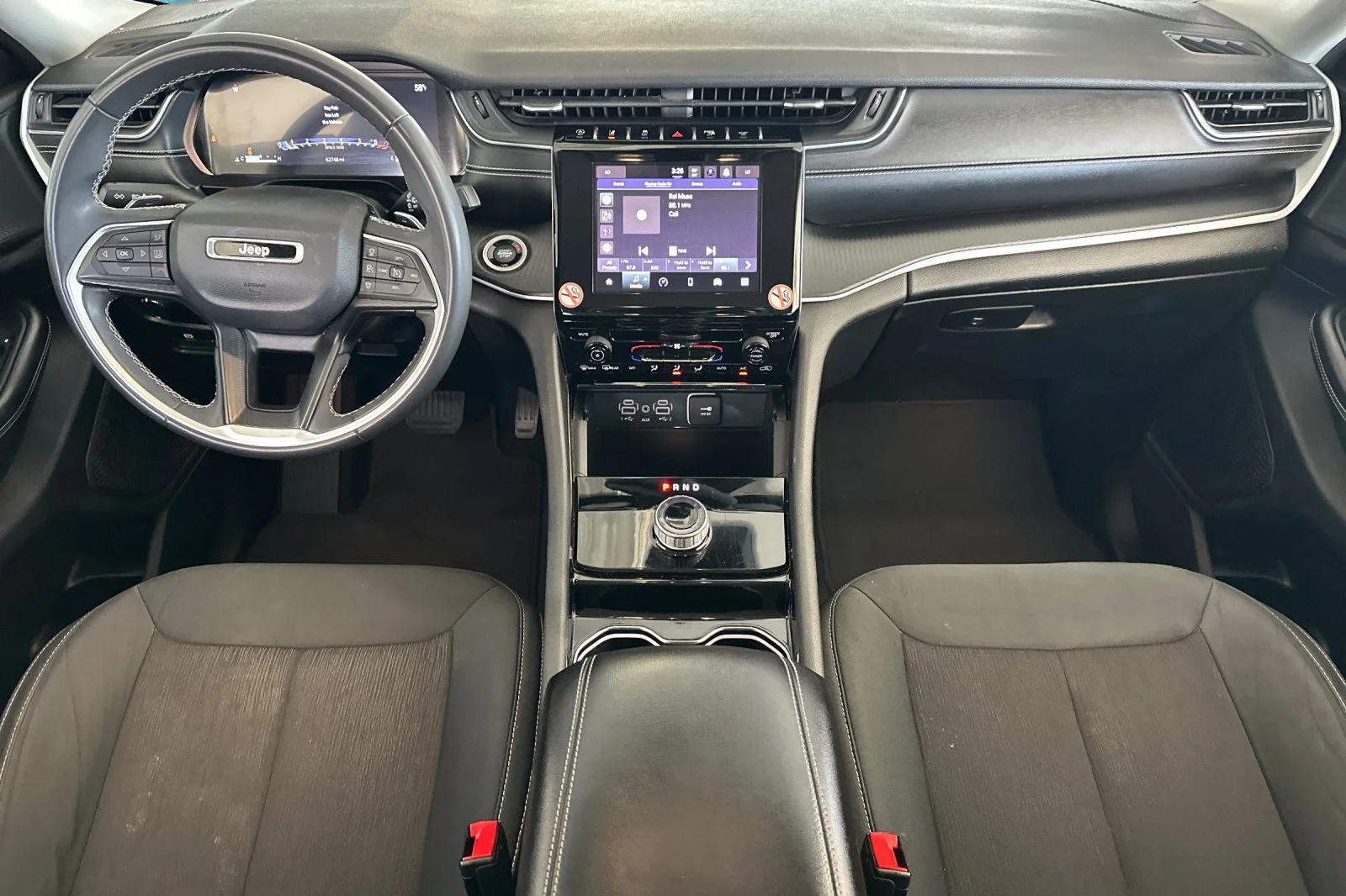 Used 2023 Bright White Clearcoat Jeep Laredo image 13