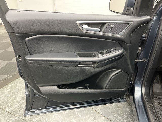 Used 2023 Stone Blue Ford SEL image 6