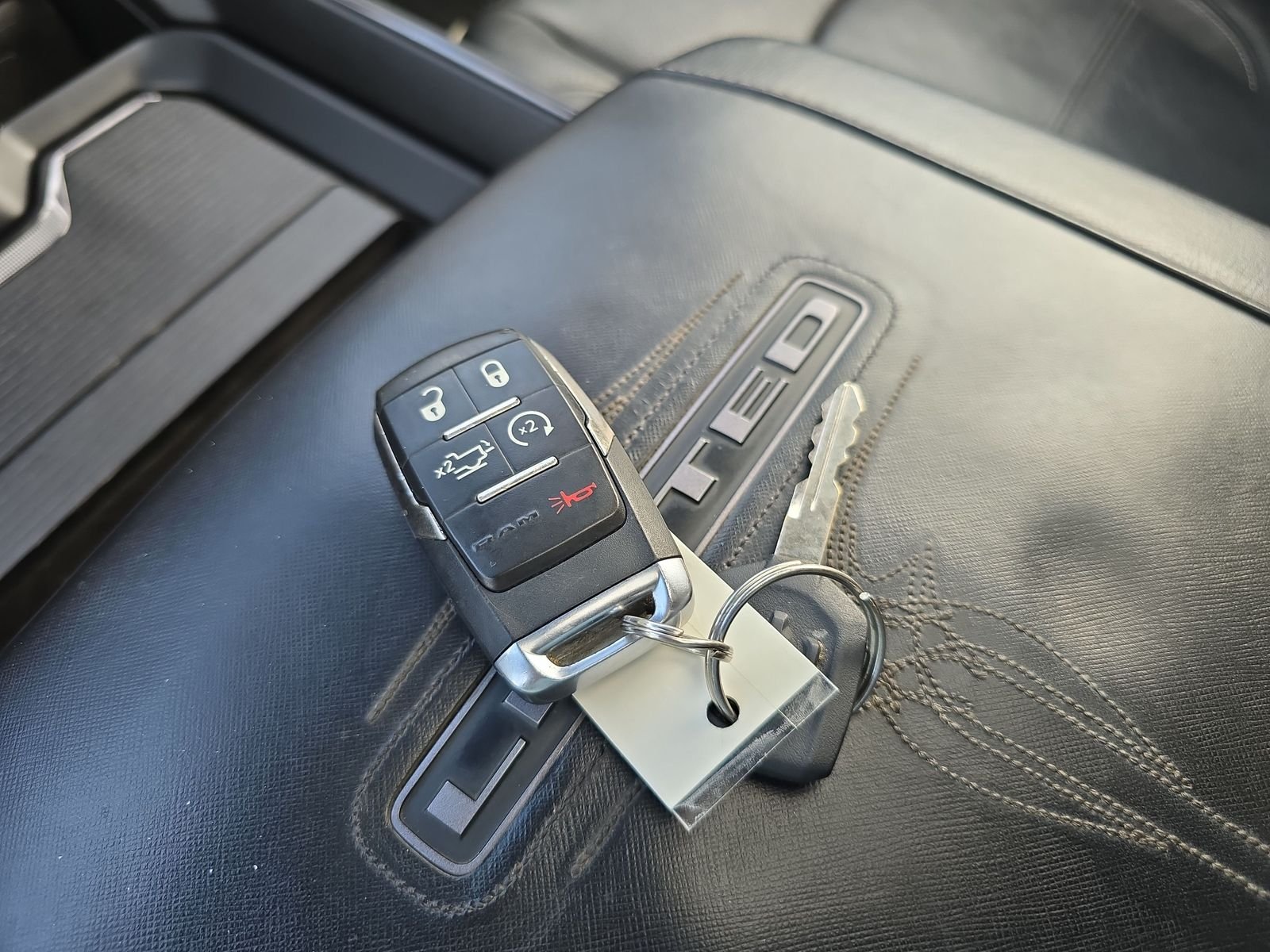 2023 RAM Ram 3500 Pickup Limited - Photo 18