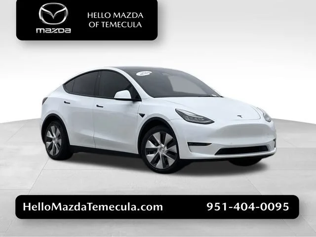 2022 Tesla Model Y Long Range Dual Motor All-Wheel Drive's photo