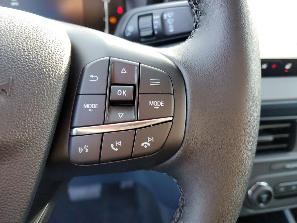 2025 Ford Maverick XLT - Photo 11