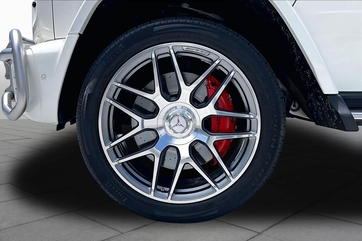 Used 2020 designo Diamond White Metallic Mercedes-Benz AMG® G 63 image 11