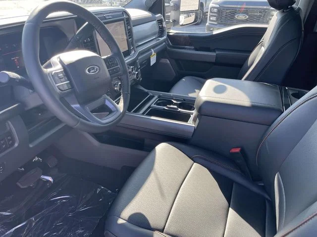 New 2026 Oxford White Ford Lariat image 11