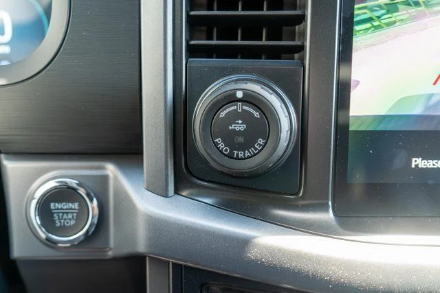 New 2026 Avalanche Ford XLT image 17