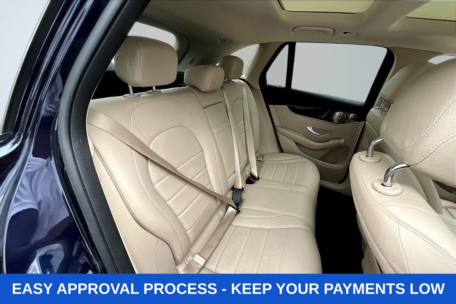 Used 2021 Blue Mercedes-Benz GLC 300 image 32