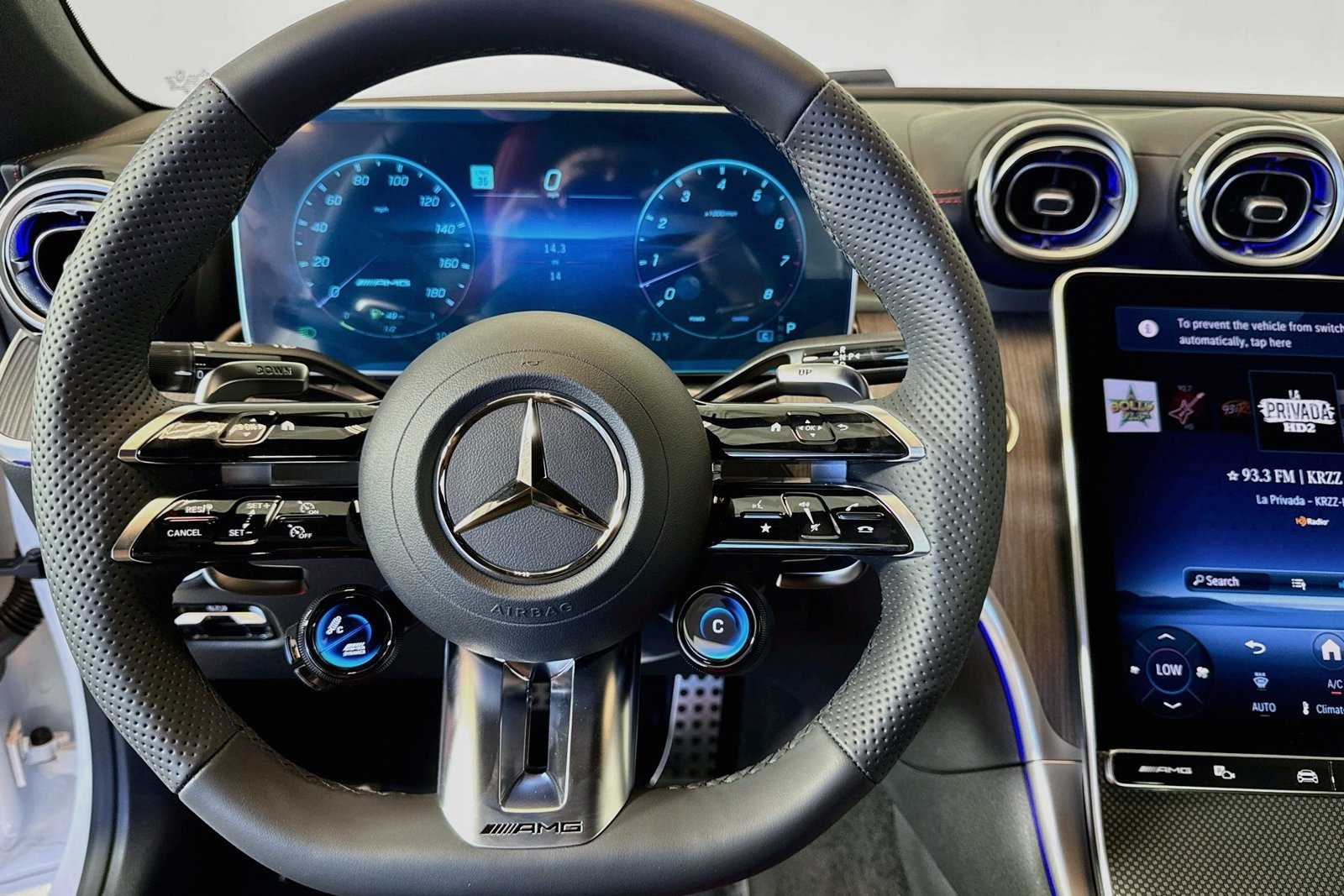 New 2026 MANUFAKTUR Moonlight White Metallic Mercedes-Benz AMG® CLE 53 image 11