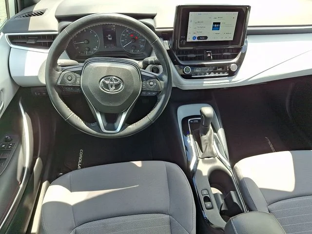 Used 2023 Silver Toyota SE image 12