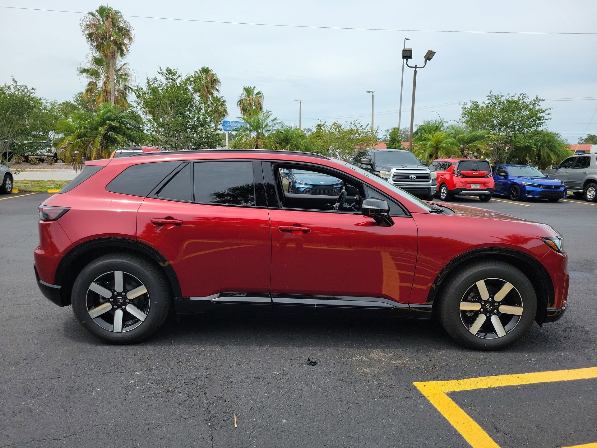 New 2026 Scarlet Red Metallic Honda Touring image 5