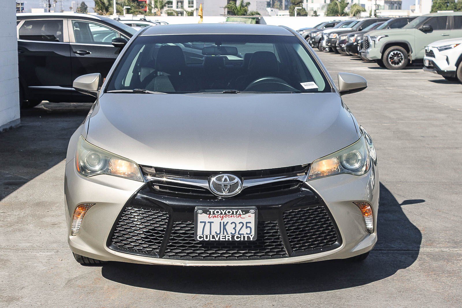 Used 2015 Toyota Camry SE with VIN 4T1BF1FKXFU030903 for sale in Culver City, CA