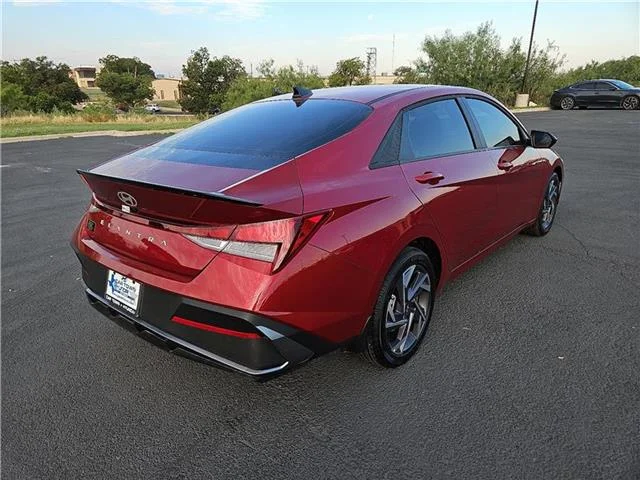 New 2025 Ultimate Red Hyundai SEL Sport image 5