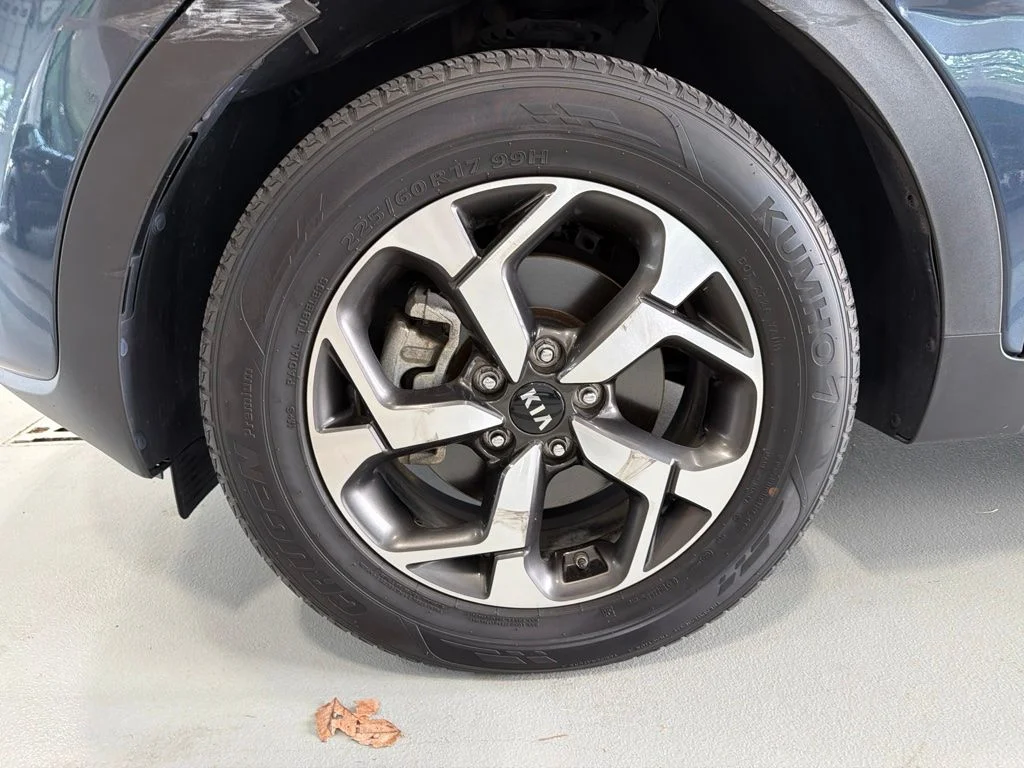 Used 2022 Blue Kia LX image 5