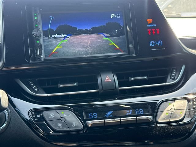 Used 2018 Black Toyota XLE Premium image 22