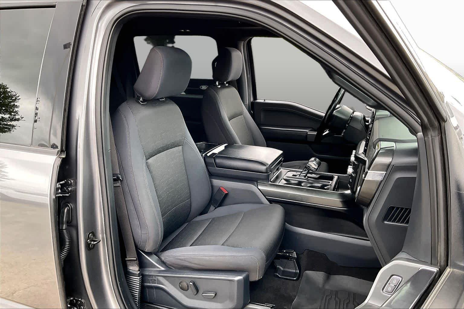 Used 2022 Carbonized Gray Ford XLT image 9