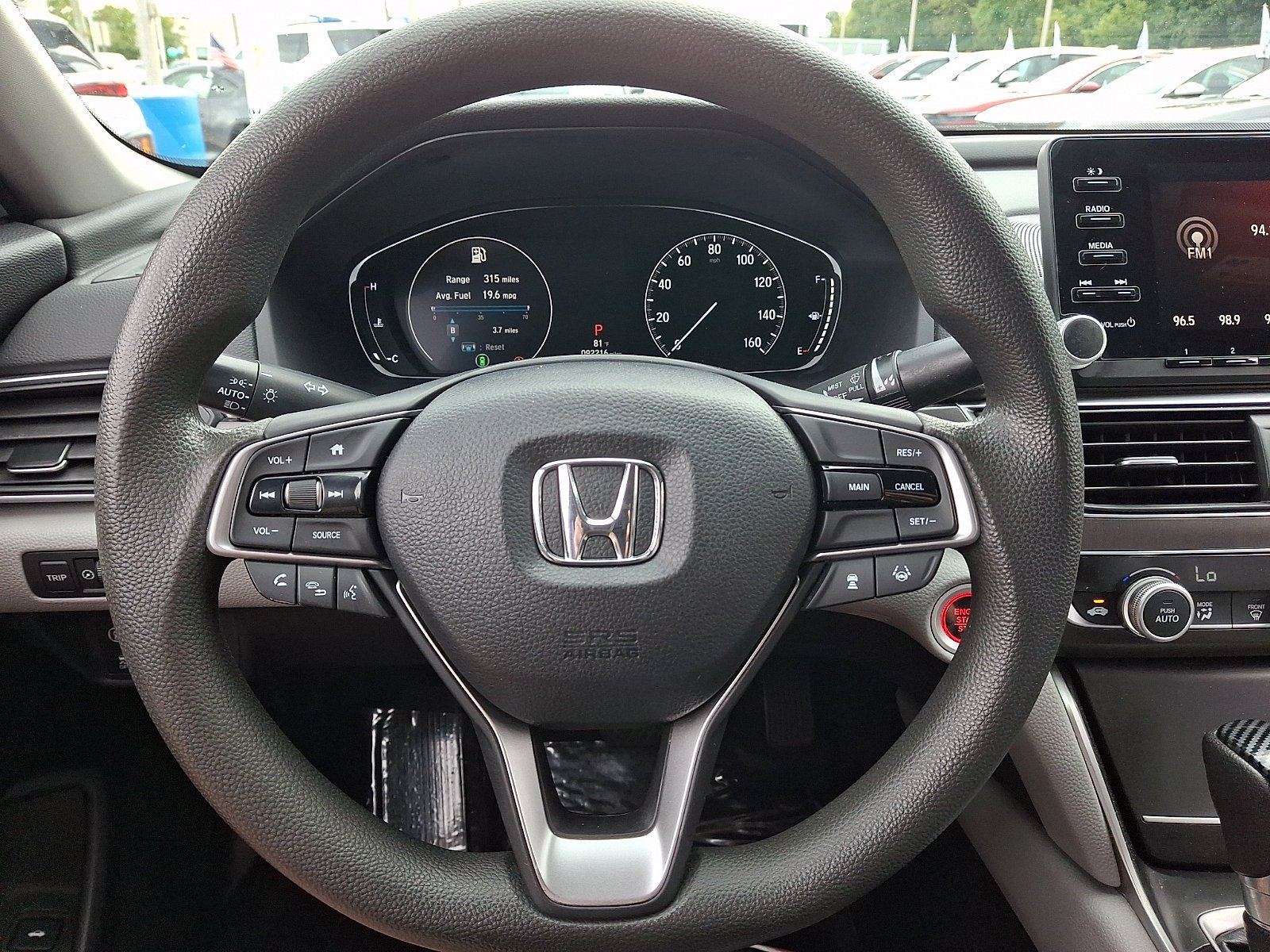 2018 Honda Accord LX - Photo 17
