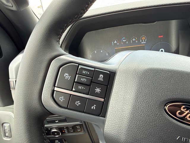 New 2026 Carbonized Gray Metallic Ford XLT image 25