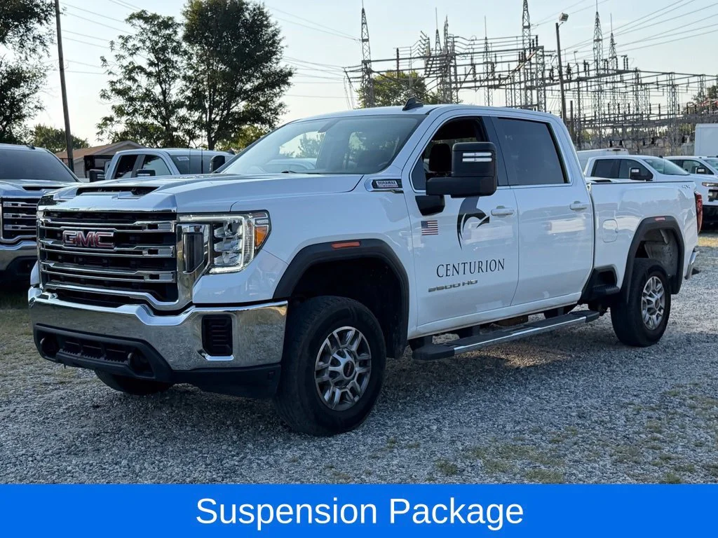 Used 2023 SUMMIT WHITE GMC SLE image 10