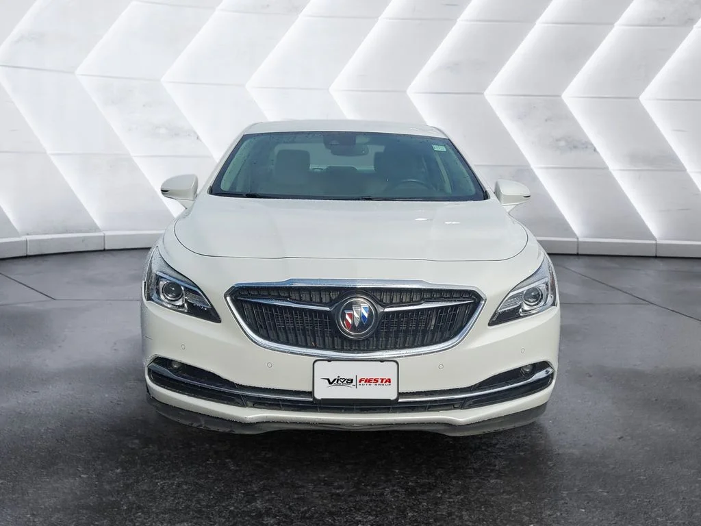 Used 2018 White Buick Premium I Group image 2