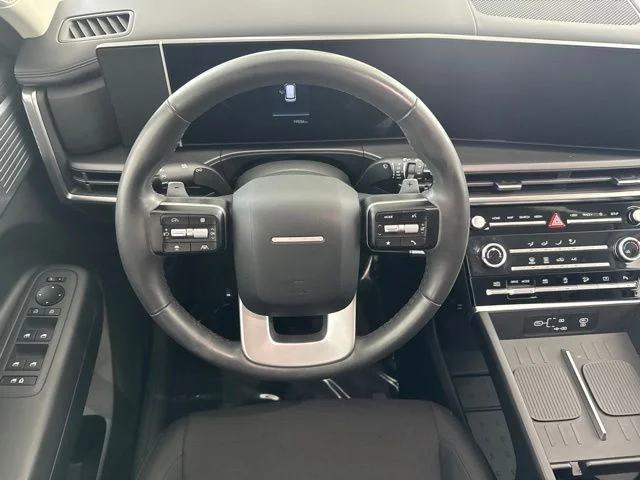 Used 2025 Gray Hyundai SE image 23