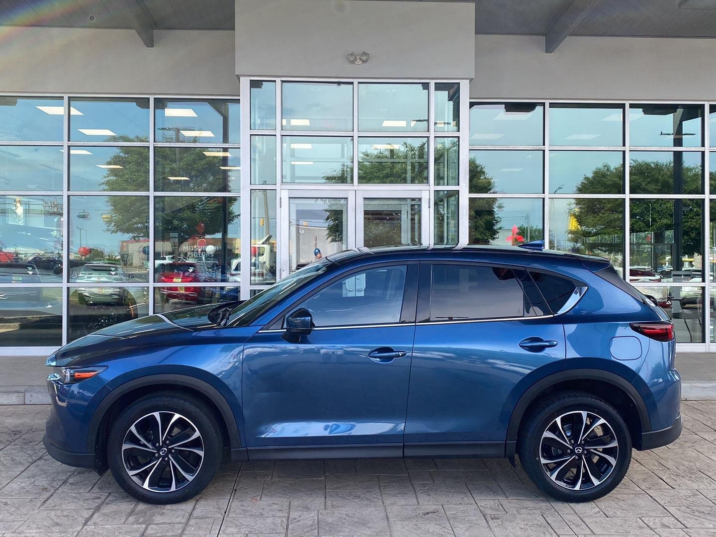 Used 2022 Eternal Blue Mica Mazda 2.5 S Premium Package image 4